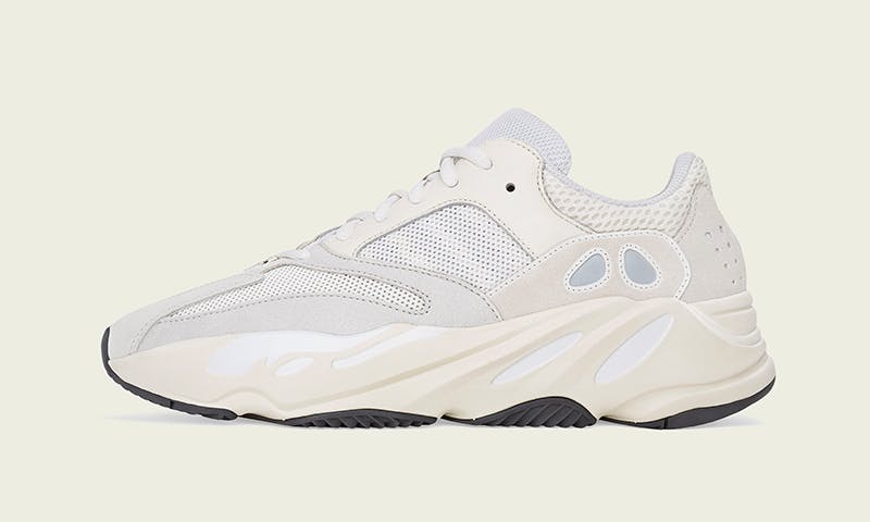 yeezy analog size 6